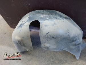 Gebruikte Slijkweerder Opel Corsa D 1.0 Prijs € 16,00 Margeregeling aangeboden door LvS Carparts