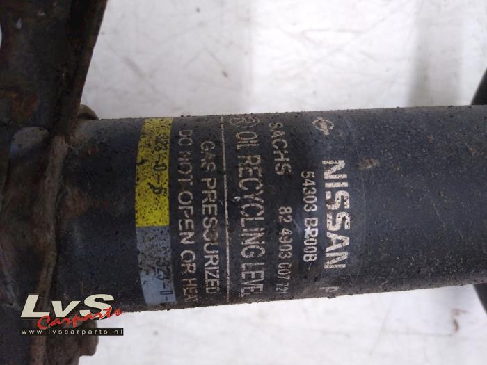 Nissan Qashqai Front shock absorber, right