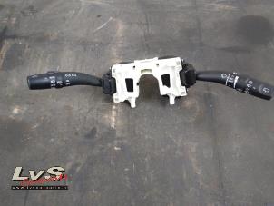 Gebruikte Combischakelaar Stuurkolom Hyundai iX55 3.0 CRDI V6 24V Prijs € 61,00 Margeregeling aangeboden door LvS Carparts