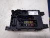 Zekeringkast van een Opel Corsa D, 2006 / 2014 1.0, Hatchback, Benzine, 998cc, 44kW (60pk), FWD, Z10XEP; EURO4, 2006-07 / 2010-12 2009