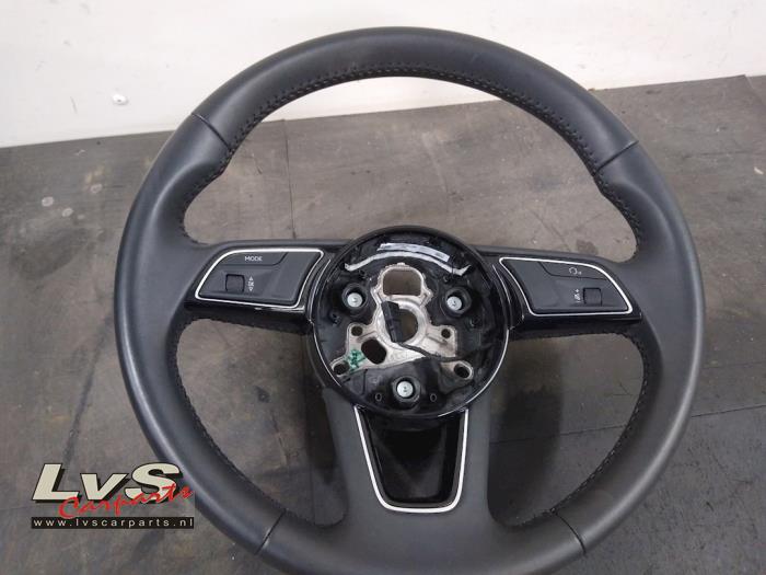 Volkswagen Polo Steering wheel