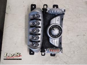 Gebruikte Chaufage Bedieningspaneel Mini Mini (R56) 1.4 16V One Prijs € 95,00 Margeregeling aangeboden door LvS Carparts