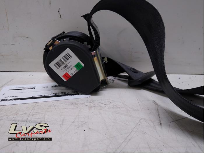 Audi A4 Rear seatbelt, left