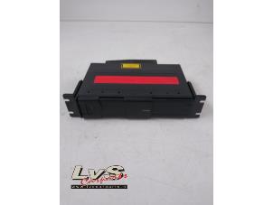 Gebruikte CD Wisselaar BMW 1 serie (E87/87N) 118d 16V Prijs € 70,00 Margeregeling aangeboden door LvS Carparts