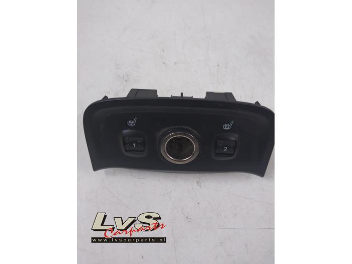 Ford C-Max Seat heating switch