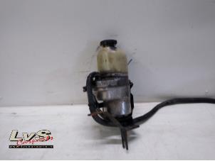 Gebruikte Servopomp Opel Astra H GTC (L08) 1.6 16V Prijs € 90,00 Margeregeling aangeboden door LvS Carparts