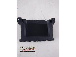 Gebruikte Display Interieur Opel Astra H GTC (L08) 1.6 16V Prijs € 15,00 Margeregeling aangeboden door LvS Carparts