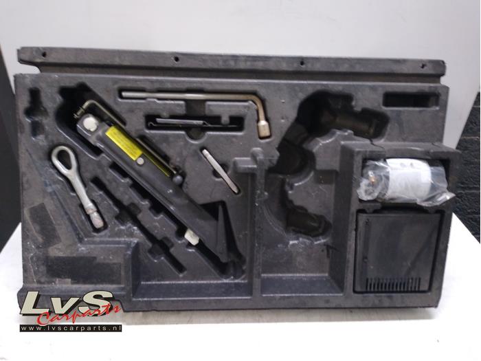 Mercedes ML-Klasse Kit d'outils