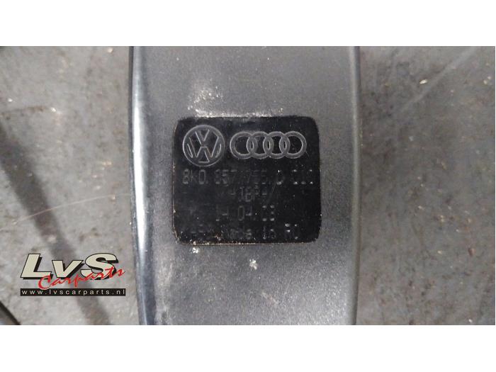 Veiligheidsgordel Insteek links-voor van een Audi A4 Avant (B8) 1.8 TFSI 16V 2008