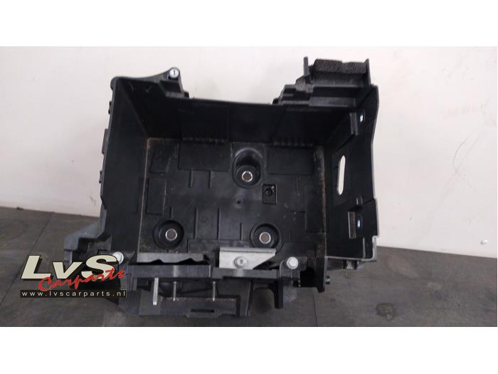 Renault Megane Battery box