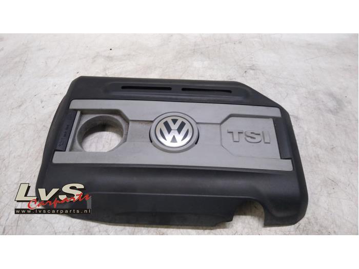 Volkswagen Golf Engine protection panel