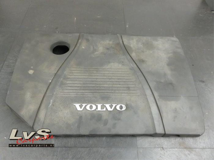 Volvo C30 Engine protection panel