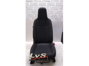 Gebruikte Voorstoel rechts Seat Mii 1.0 12V Prijs € 75,00 Margeregeling aangeboden door LvS Carparts