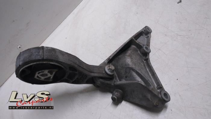 Opel Corsa Support moteur