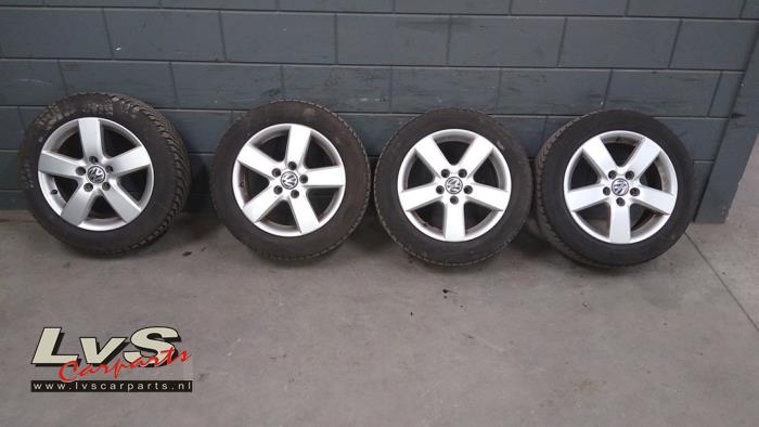 Volkswagen Eos Sport rims set + tires
