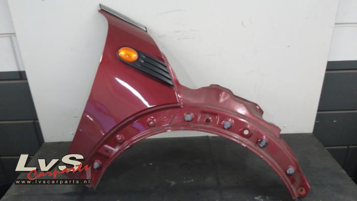 Mini Clubman Front wing, right