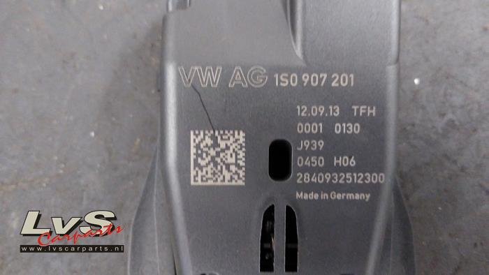 Sensor ACC (afstand) van een Seat Mii 1.0 12V 2013