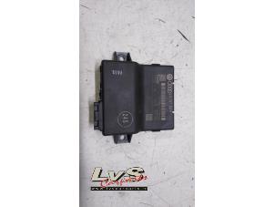 Gebruikte Gateway module Audi A6 Avant (C6) 2.0 TDI 16V Prijs € 30,00 Margeregeling aangeboden door LvS Carparts