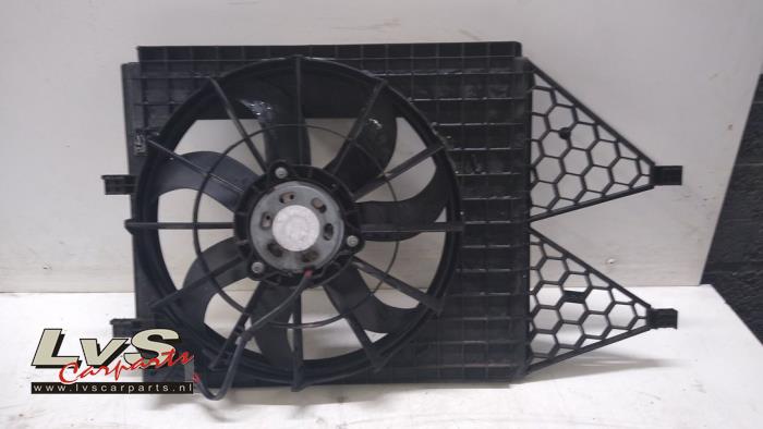 Volkswagen Polo Cooling fans