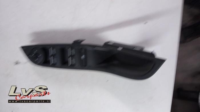 Ford Focus Electric window switch