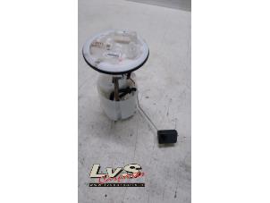 Gebruikte Tank element Pomp Mazda CX-5 II (KF) 2.0 SkyActiv-G 165 16V 2WD Prijs € 95,00 Margeregeling aangeboden door LvS Carparts