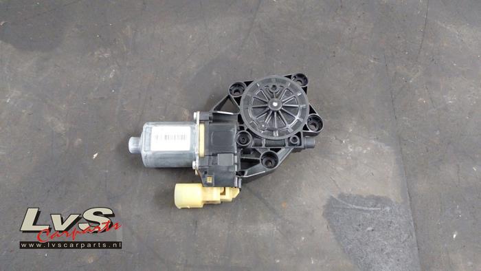 Raammotor Portier van een MINI Clubman (R55) 1.6 Cooper D 2011