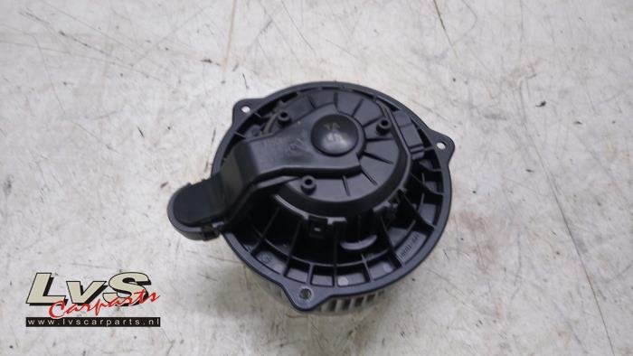 Kia Picanto Heating and ventilation fan motor