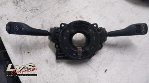Gebruikte Combischakelaar Stuurkolom BMW X3 (E83) 2.0d 16V Prijs € 75,00 Margeregeling aangeboden door LvS Carparts