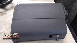 Gebruikte Dashboardkastje Volkswagen Touran (1T3) 1.6 TDI 16V Prijs € 40,00 Margeregeling aangeboden door LvS Carparts