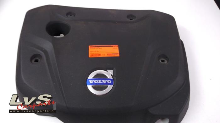 Volvo V70 Couverture moteur