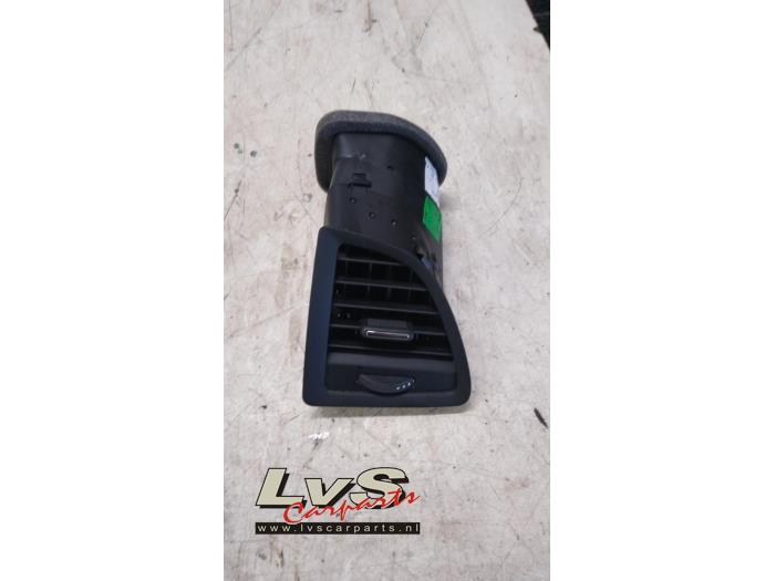 Opel Astra Dashboard vent