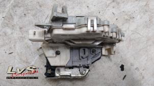 Gebruikte Portierslot Mechaniek 2Deurs links Audi A5 (8T3) 2.0 TDI 16V Prijs € 19,00 Margeregeling aangeboden door LvS Carparts