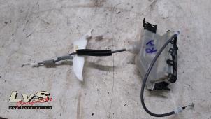 Gebruikte Deurslot Mechaniek 4Deurs rechts-achter Opel Corsa F (UB/UH/UP) 1.2 12V 75 Prijs € 30,00 Margeregeling aangeboden door LvS Carparts