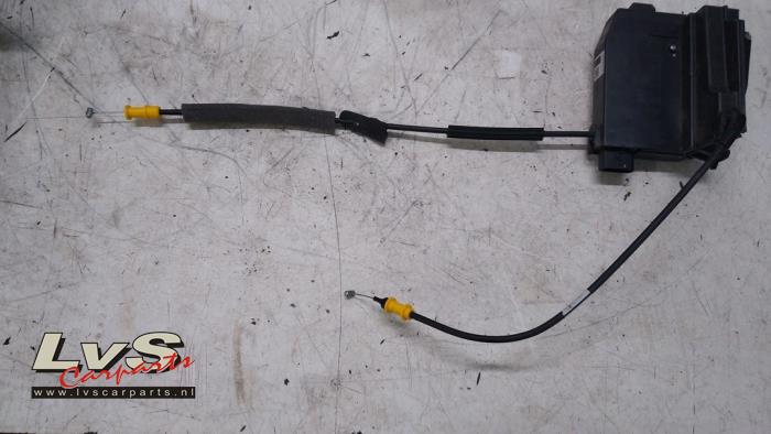 Peugeot 308 Rear door lock mechanism 4-door, left