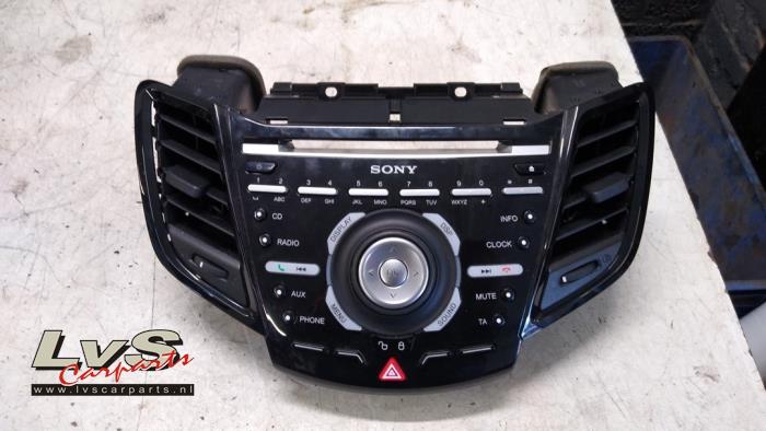 Ford Fiesta Radio control panel