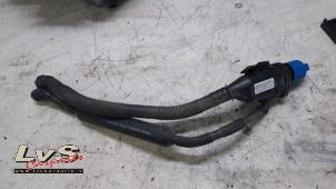 Gebruikte Vulpijp ad-blue tank Audi Q3 (F3B) 2.0 35 TDI 16V Quattro Prijs € 80,00 Margeregeling aangeboden door LvS Carparts