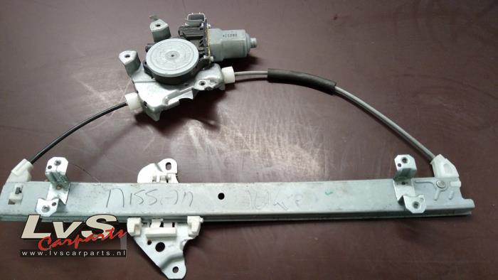 Nissan Juke Window mechanism 4-door, front right