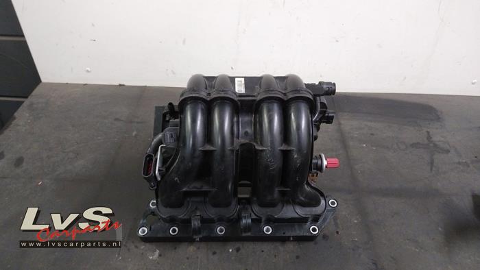 Fiat 500L Intake manifold