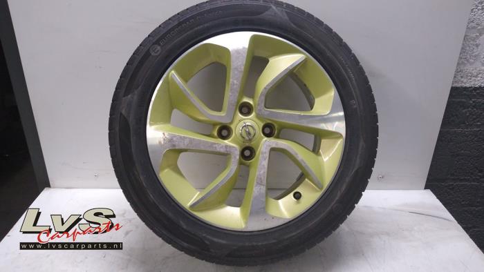 Opel Adam Wheel + tyre