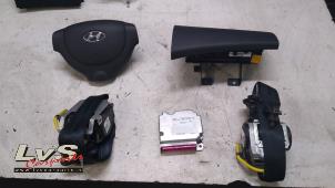 Gebruikte Airbag set Hyundai i10 (F5) 1.2i 16V Prijs € 195,00 Margeregeling aangeboden door LvS Carparts