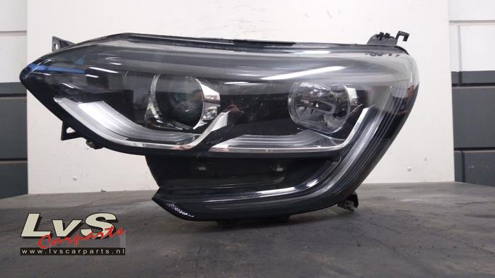 Renault Megane Headlight, left