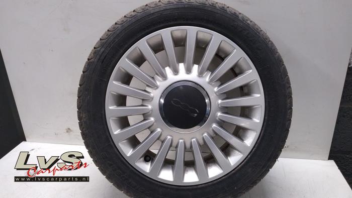 Fiat 500 Wheel + winter tyre