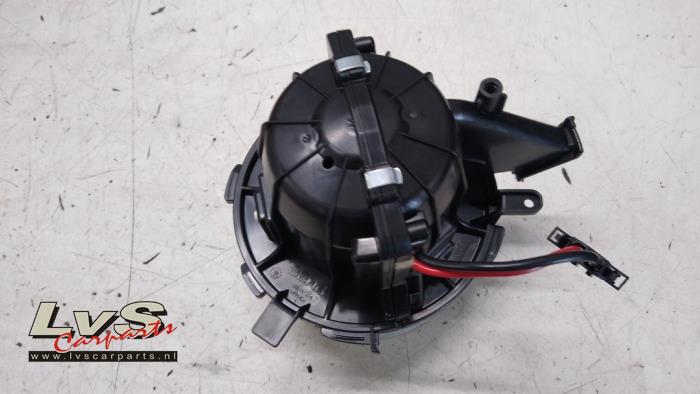 Audi A4 Moteur de ventilation chauffage