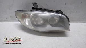 Gebruikte Koplamp rechts BMW 1 serie (E87/87N) 118i 16V Prijs € 80,00 Margeregeling aangeboden door LvS Carparts