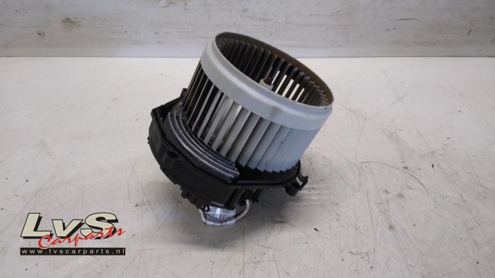 Peugeot Partner Heating and ventilation fan motor