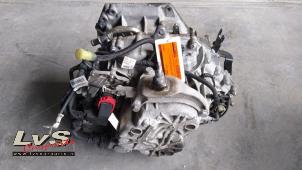 Gebruikte Automaatbak Renault Megane IV Estate (RFBK) 1.3 TCE 100 16V Prijs € 1.250,00 Margeregeling aangeboden door LvS Carparts
