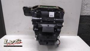 Gebruikte Kachelhuis Renault Megane IV Estate (RFBK) 1.3 TCE 100 16V Prijs € 250,00 Margeregeling aangeboden door LvS Carparts