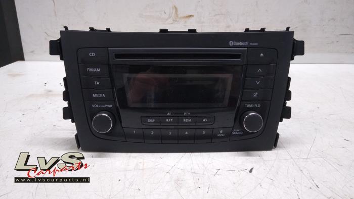 Suzuki Celerio Radio CD player