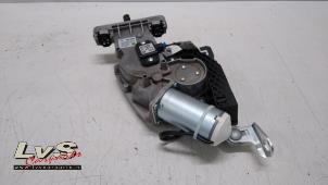 Gebruikte Achterklep motor Mercedes E Estate (S212) E-220 CDI 16V BlueEfficiency,BlueTEC Prijs € 100,00 Margeregeling aangeboden door LvS Carparts