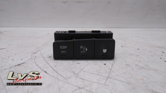 Citroen C3 Picasso PDC switch